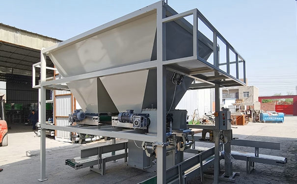 沙土打包設(shè)備 沙土打包設(shè)備