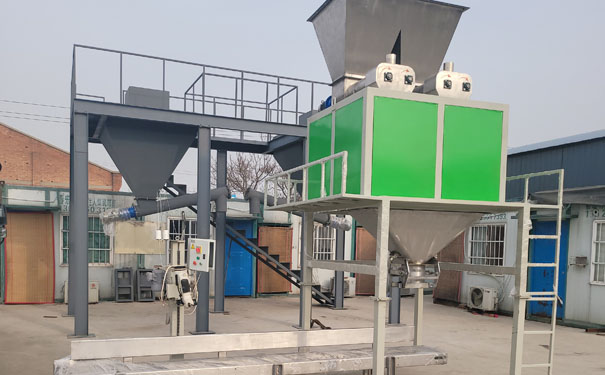 顆粒包裝機(jī)器